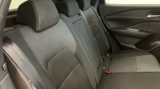 Nissan Qashqai 1.3 DiG-T MH N-Connecta 5dr Petrol Hatchback